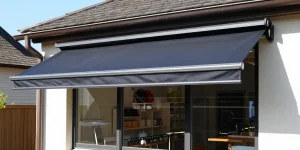 store exterieur velux solaire